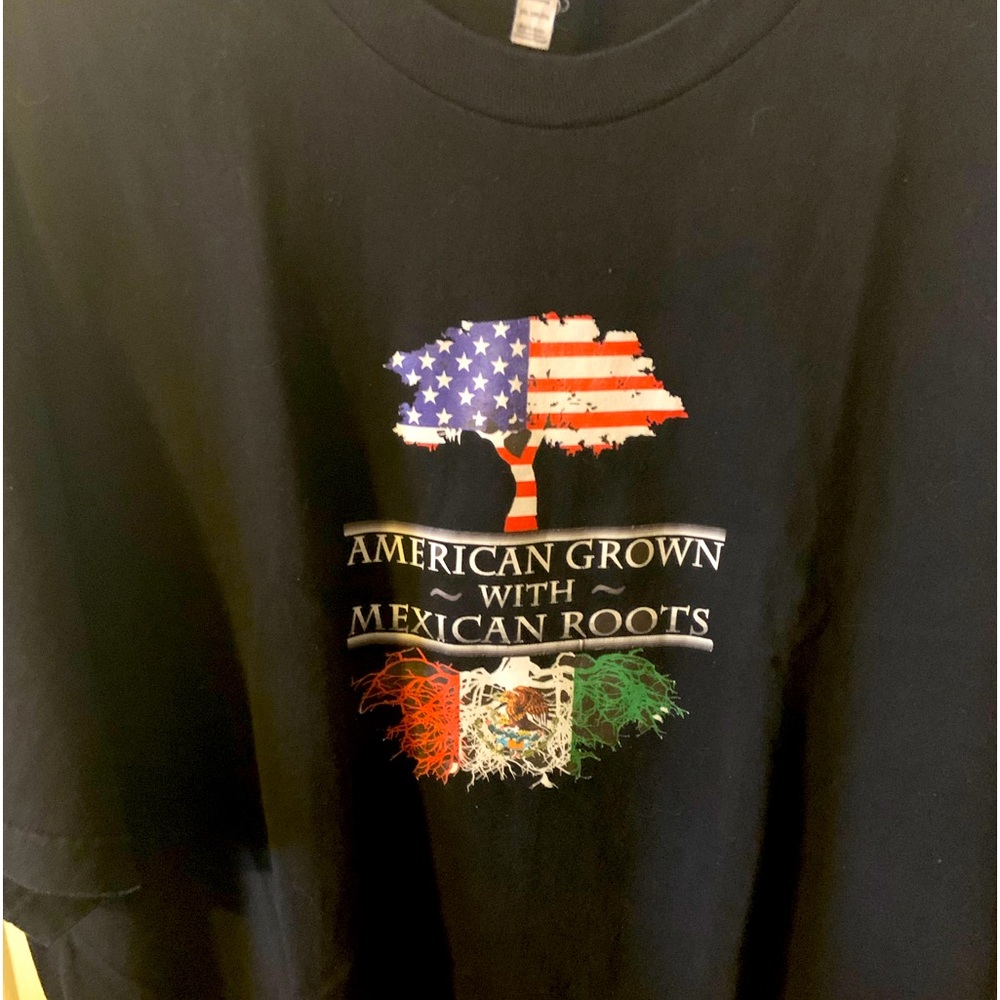 Tee shirt